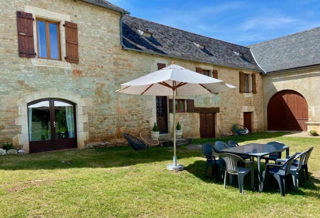 Maison De Vacances Nadaillac Exterior photo